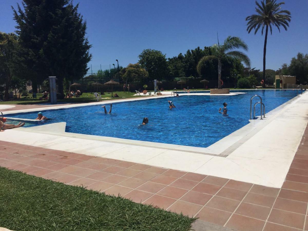 Apartamento Cerca De La Playa Y Campo De Golf Con Piscina Apartment Torremolinos Exterior photo